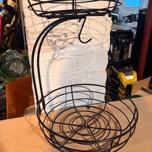 Black Metal Wire Fruit Basket Stand